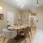 Elegant 3-room Air-conditioned In The Heart Of Le Marais شقة باريس