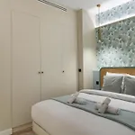 Elegant 3-room Air-conditioned In The Heart Of Le Marais