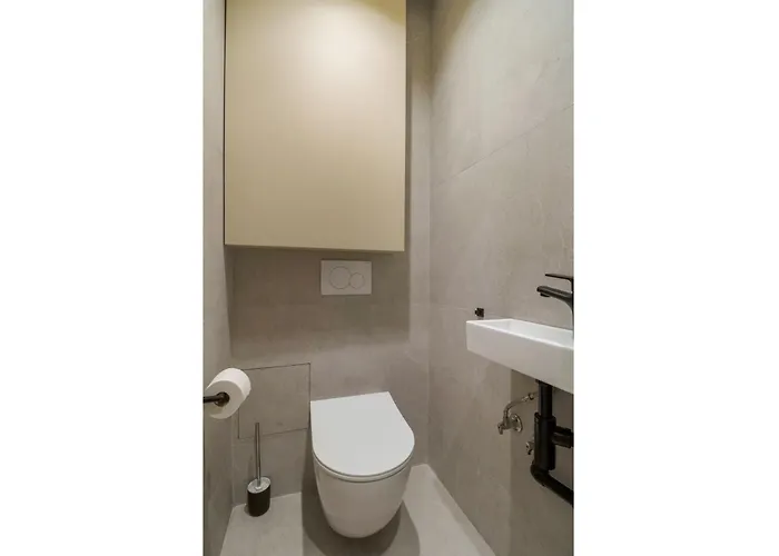 Elegant 3-room Air-conditioned In The Heart Of Le Marais Apartment